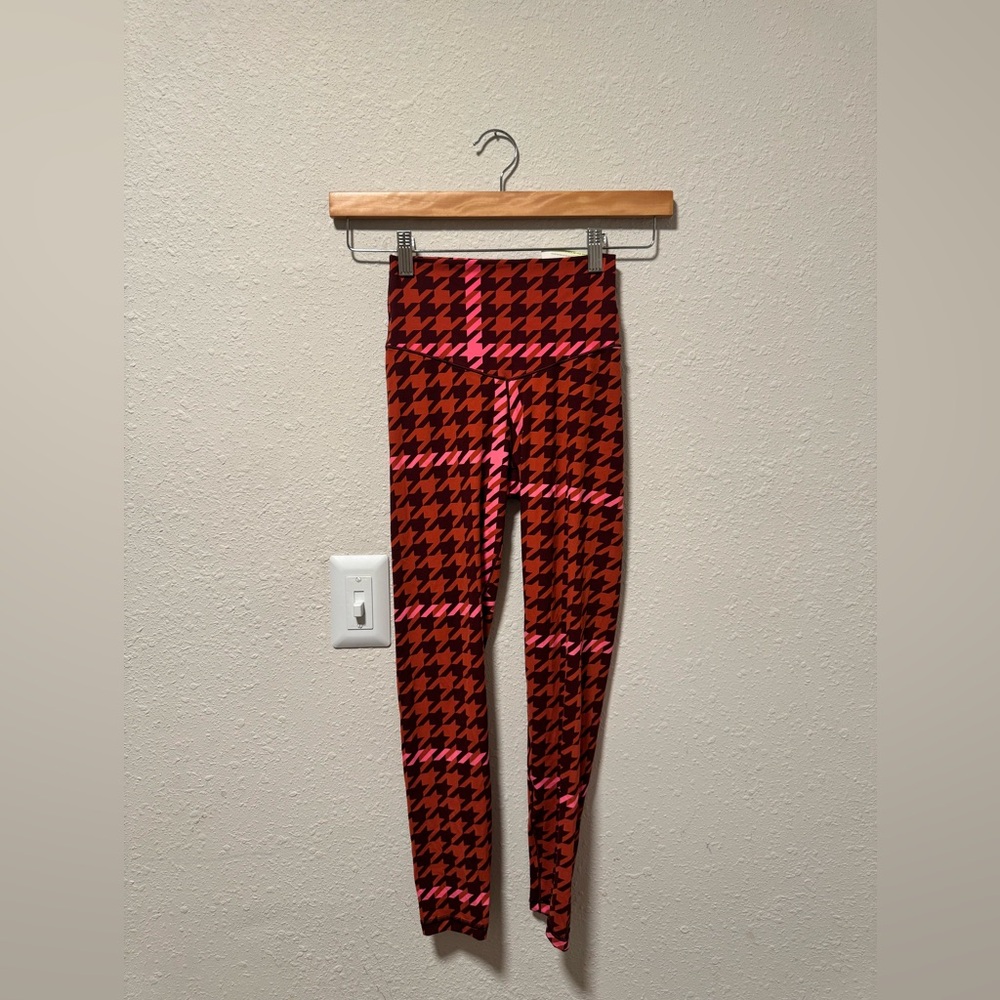 NWT Offline by Aerie Leggings